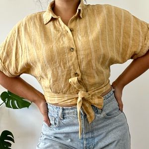 3/$30 🔥 Forever21 Yellow striped line waist tie crop-top